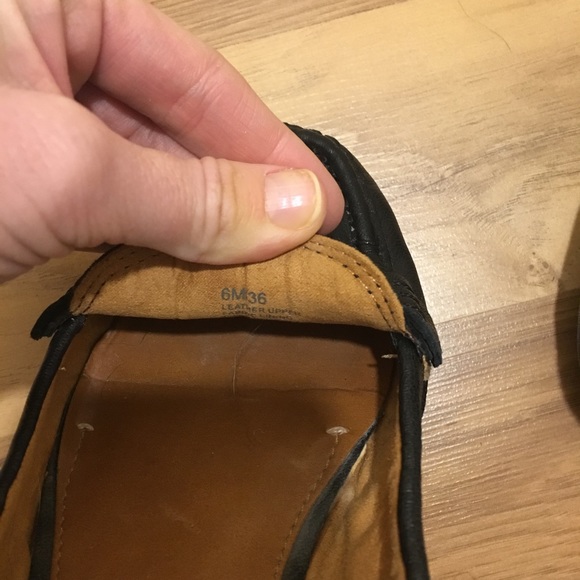 Lucky Brand Black Penny Loafers 6 - Picture 7 of 7